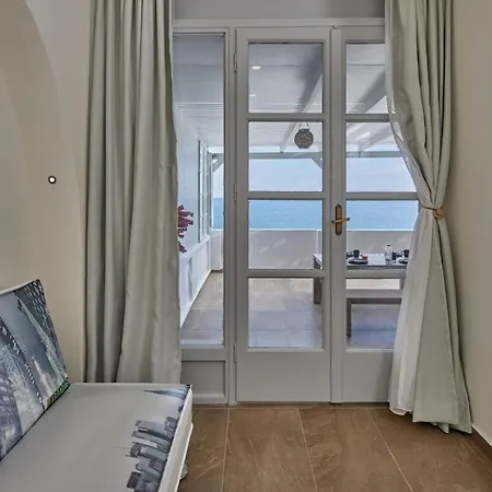 Awesome Santorini - Bliss Cove - 2 Bedrooms - Outstanding Sea Views - Walking Distance To * Perissa (Santorini)