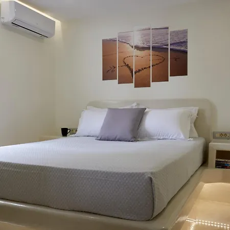 Awesome Santorini - Bliss Cove - 2 Bedrooms - Outstanding Sea Views - Walking Distance To פריסה
