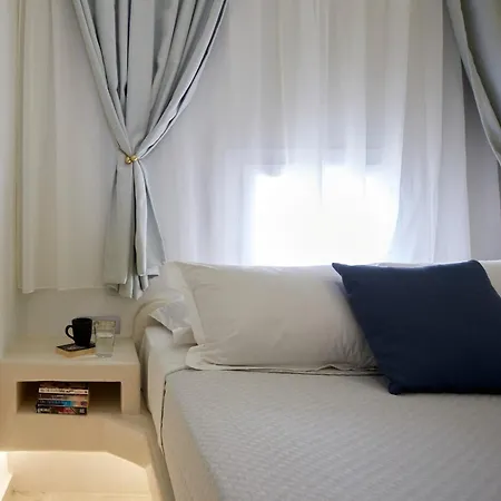 Willa Awesome Santorini - Bliss Cove - 2 Bedrooms - Outstanding Sea Views - Walking Distance To