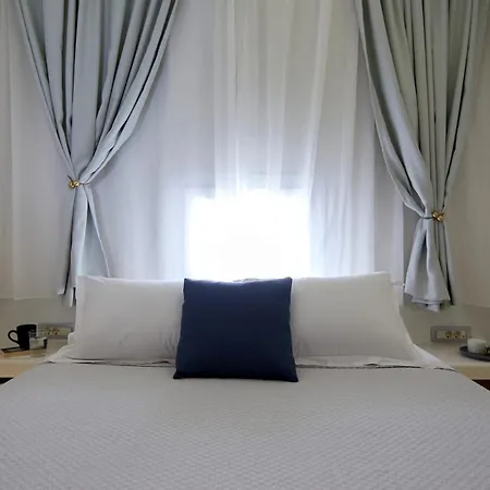 Willa Awesome Santorini - Bliss Cove - 2 Bedrooms - Outstanding Sea Views - Walking Distance To *